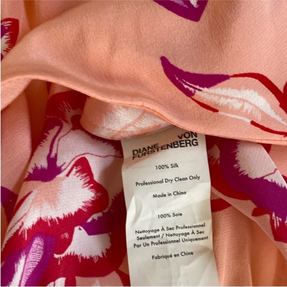 Diane Von Furstenberg Shirt 100% Silk Long Sleeve Blouse Top size 4 - Picture 10 of 14
